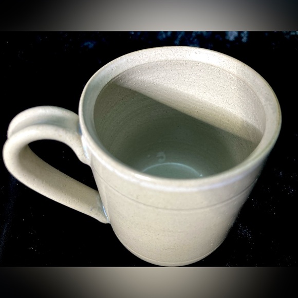 Studio Art Pottery Hand Thrown Artist Signed Mug - Picture 8 of 12